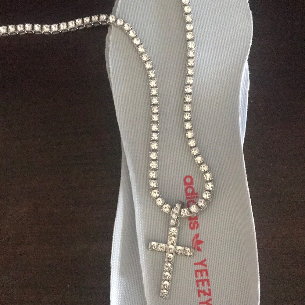 Gemstone gods tennis chain with cross